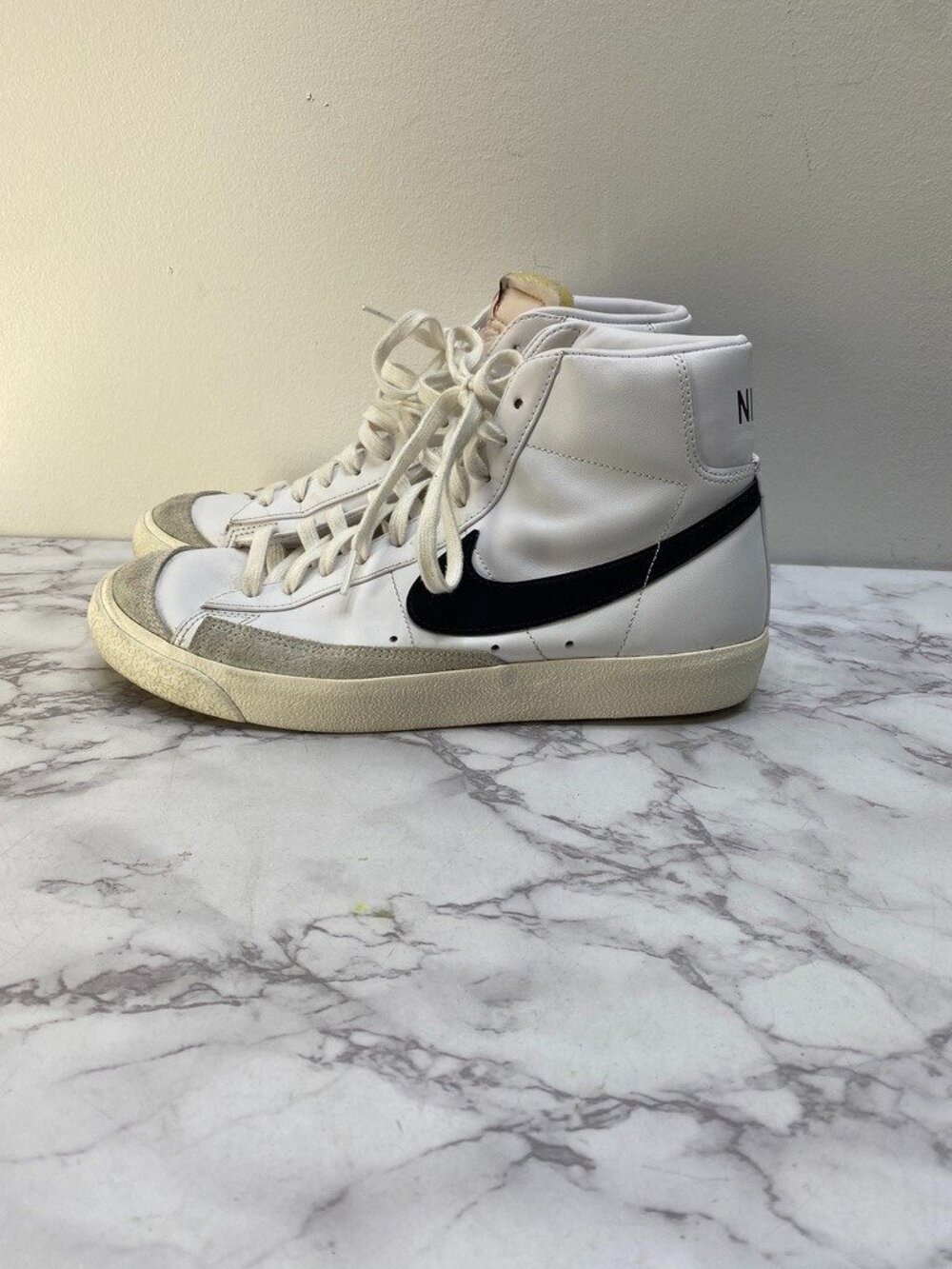 Nike Blazer Mid '77 Women's Shoes sz 9.5